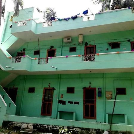Sri Shankaraa Guest House Тируваннамалай Экстерьер фото